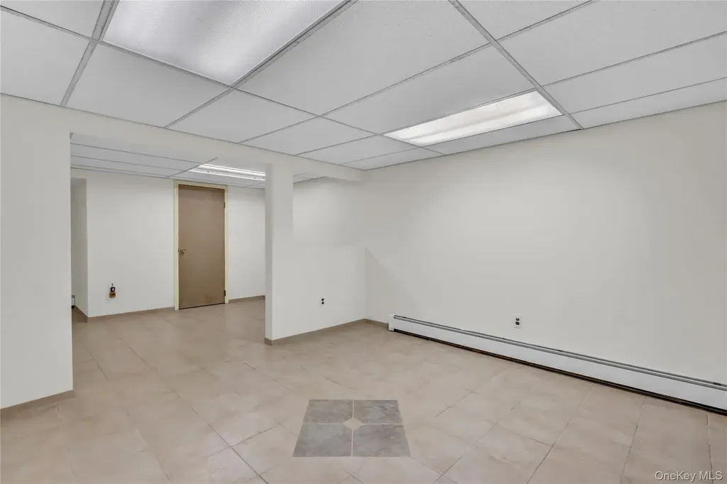 6 Liberty Lane Miller Place NY 11764
