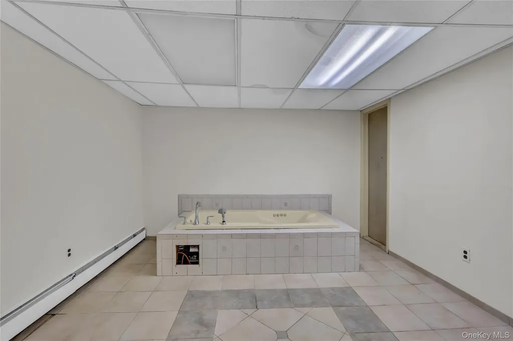 6 Liberty Lane Miller Place NY 11764