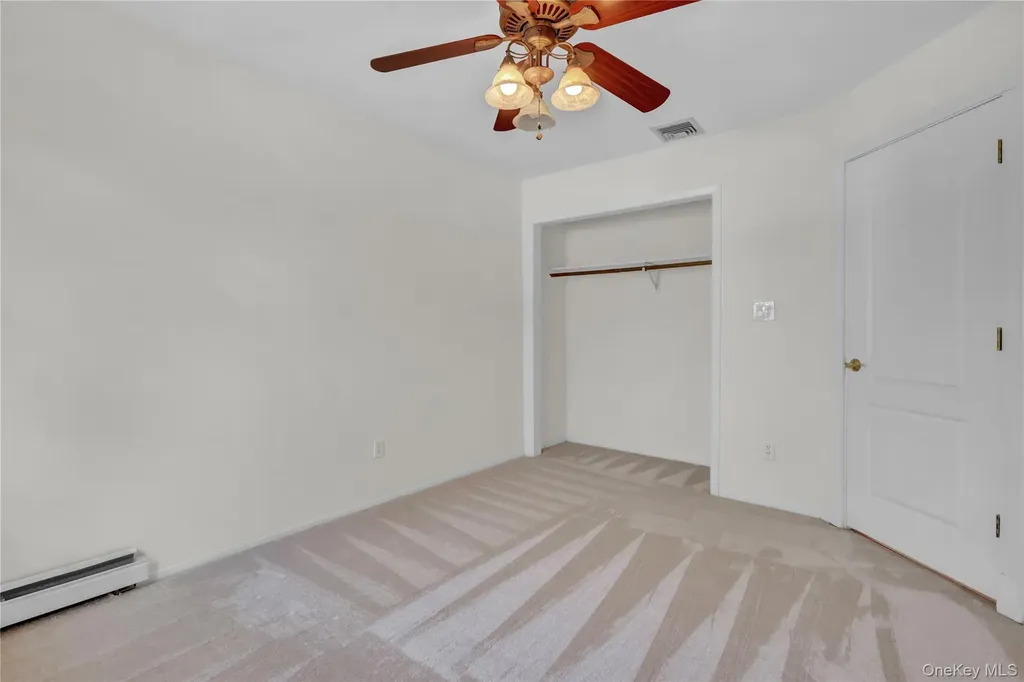 6 Liberty Lane Miller Place NY 11764