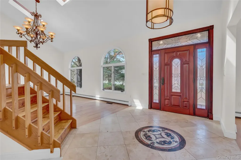 6 Liberty Lane Miller Place NY 11764