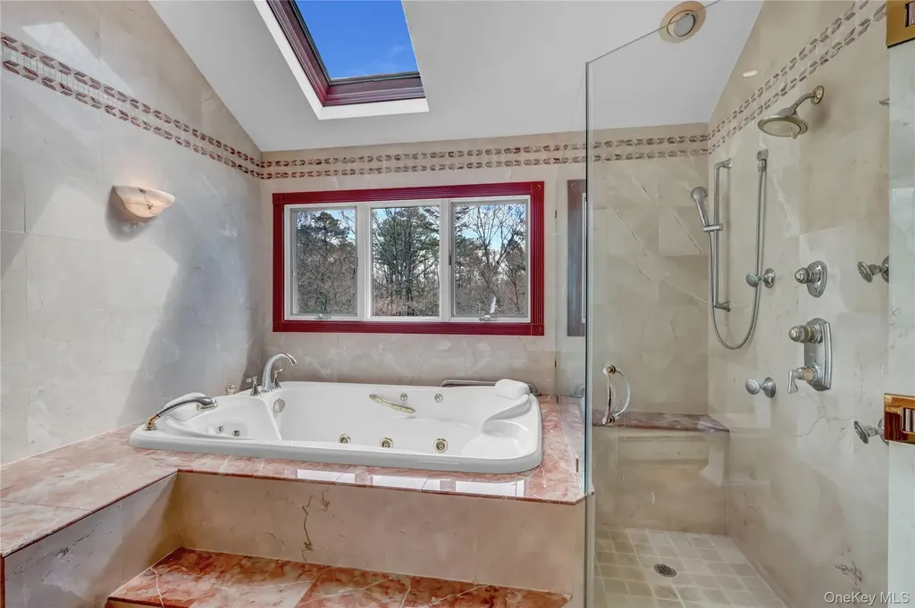 6 Liberty Lane Miller Place NY 11764