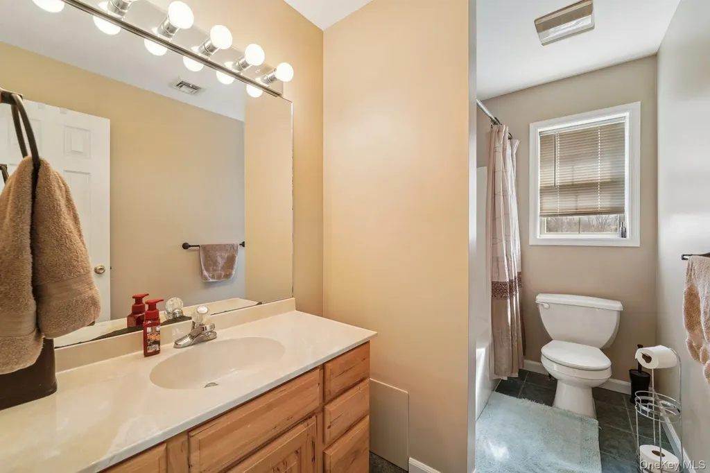 76 West Street Patterson NY 12563