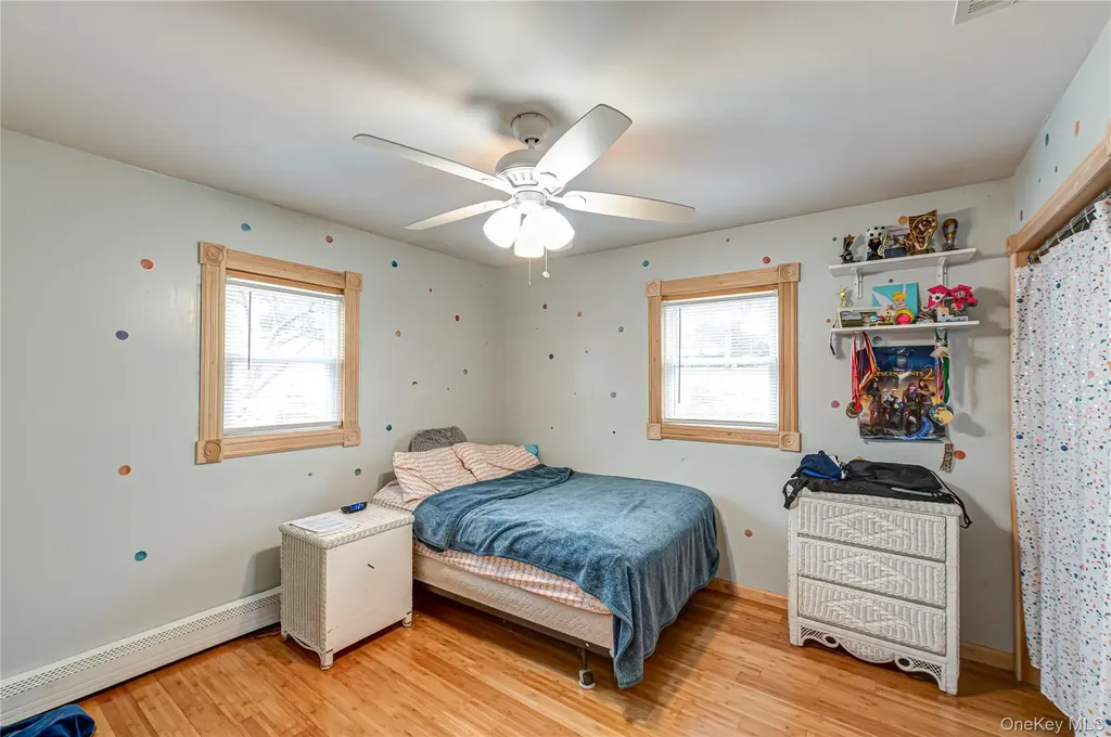 86 Hulse Avenue Wading River NY 11792