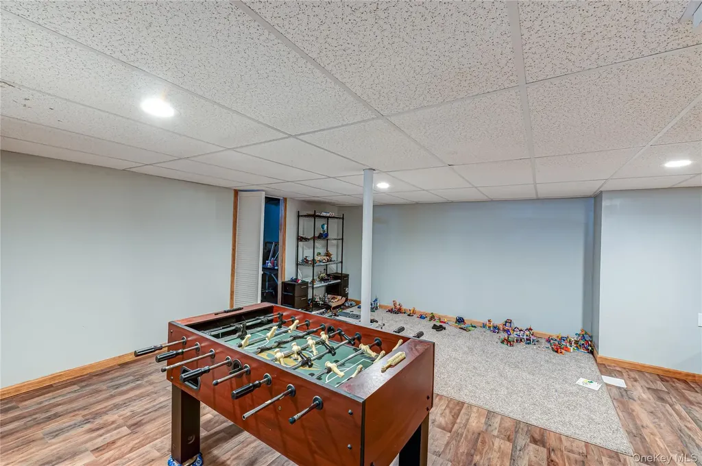 86 Hulse Avenue Wading River NY 11792