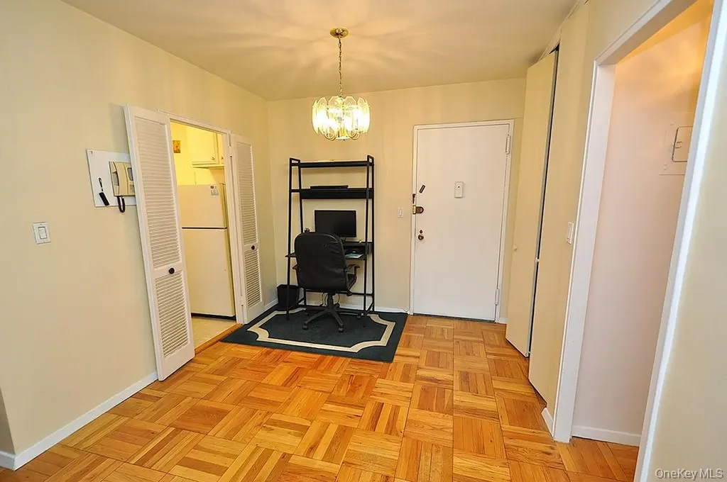 260 Garth Road Scarsdale NY 10583
