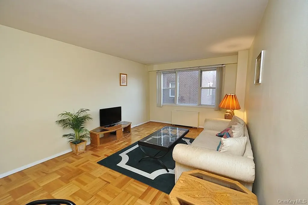 260 Garth Road Scarsdale NY 10583