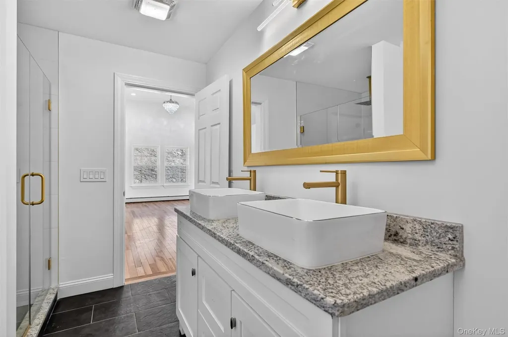 225 Van Duzer Road Middletown NY 10940