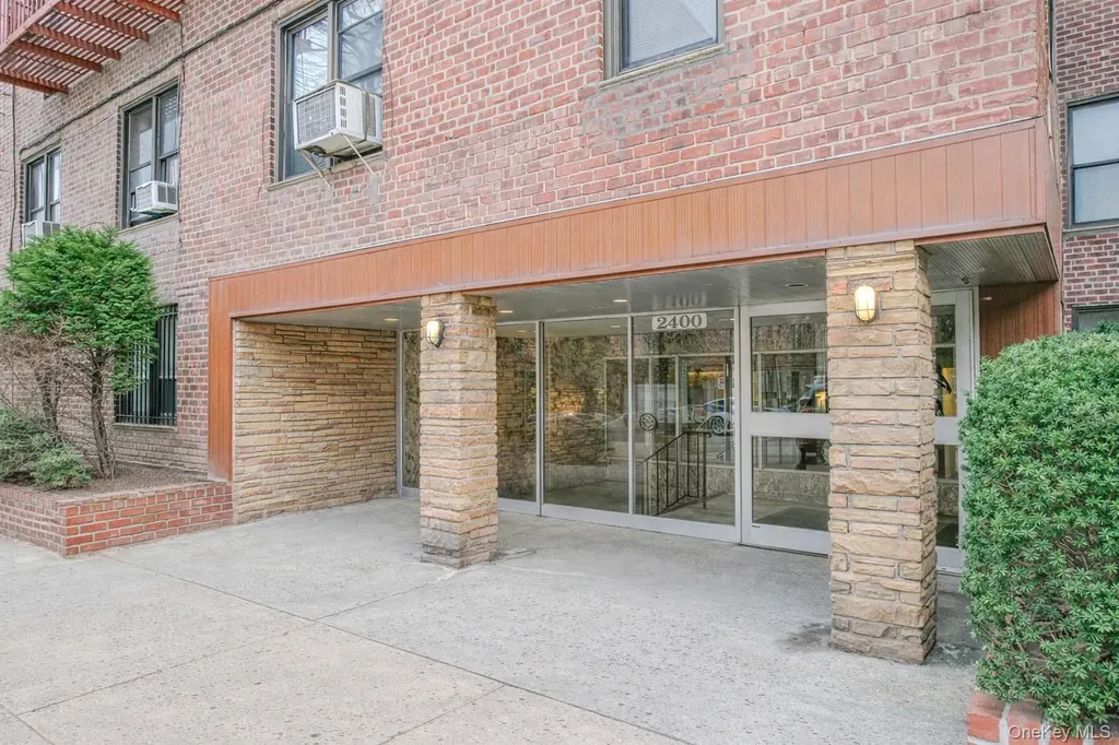 2400 E 3rd Street Brooklyn NY 11223