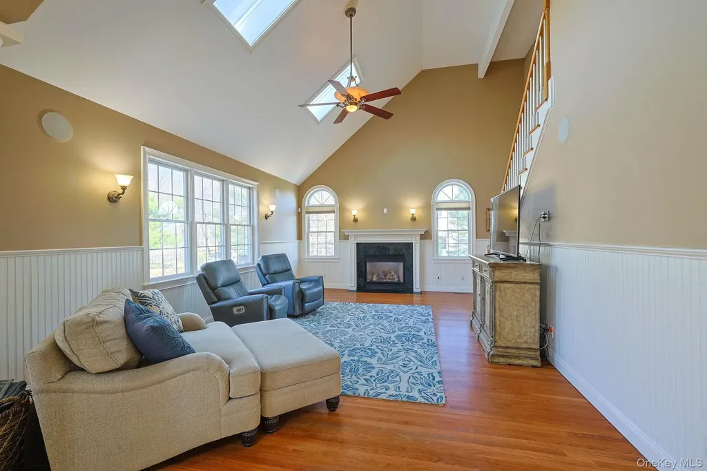 27 Kaitlin Drive Mahopac NY 10541