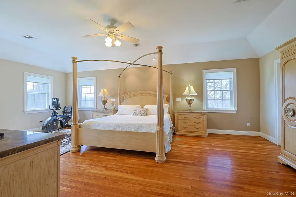27 Kaitlin Drive Mahopac NY 10541