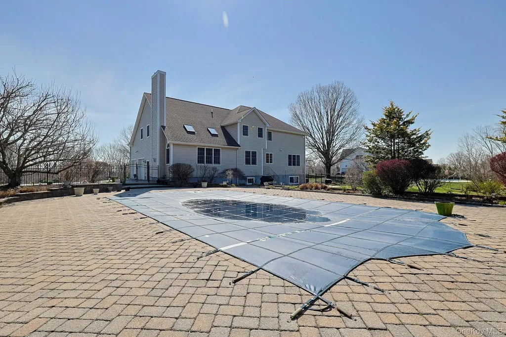 27 Kaitlin Drive Mahopac NY 10541