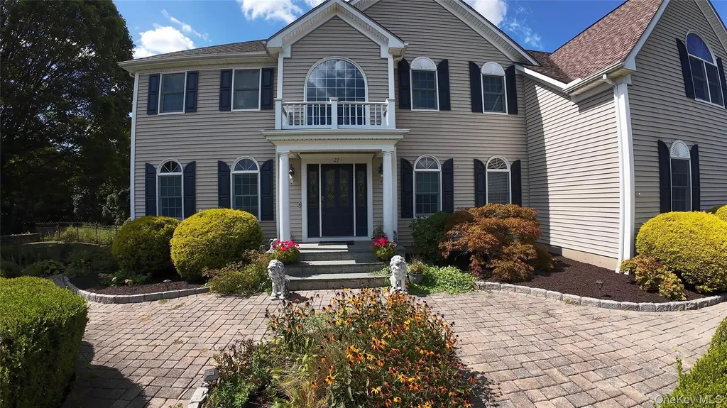 27 Kaitlin Drive Mahopac NY 10541