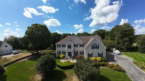 27 Kaitlin Drive Mahopac NY 10541
