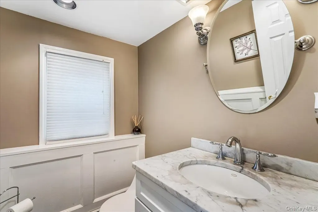 24 Walden Avenue Jericho NY 11753