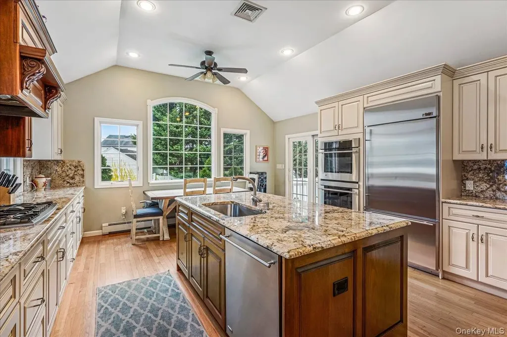 24 Walden Avenue Jericho NY 11753