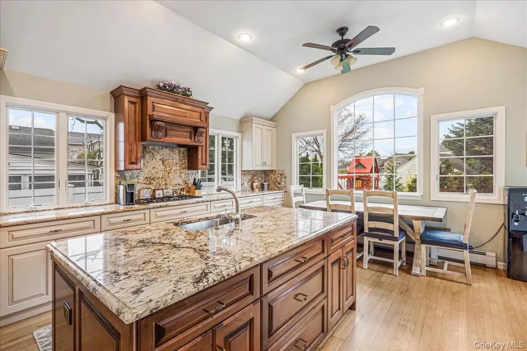 24 Walden Avenue Jericho NY 11753