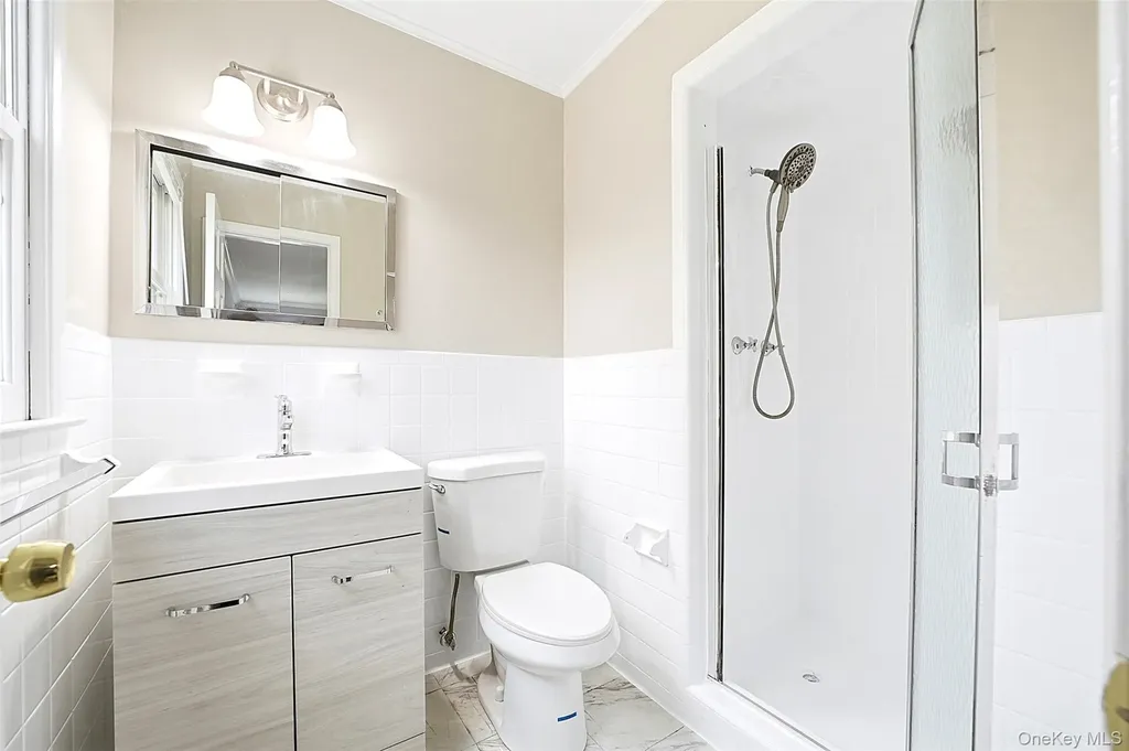 32 Homeside Lane White Plains NY 10605