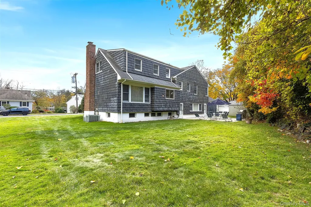 32 Homeside Lane White Plains NY 10605