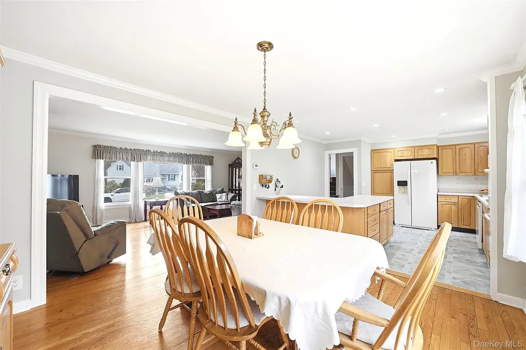 32 Homeside Lane White Plains NY 10605
