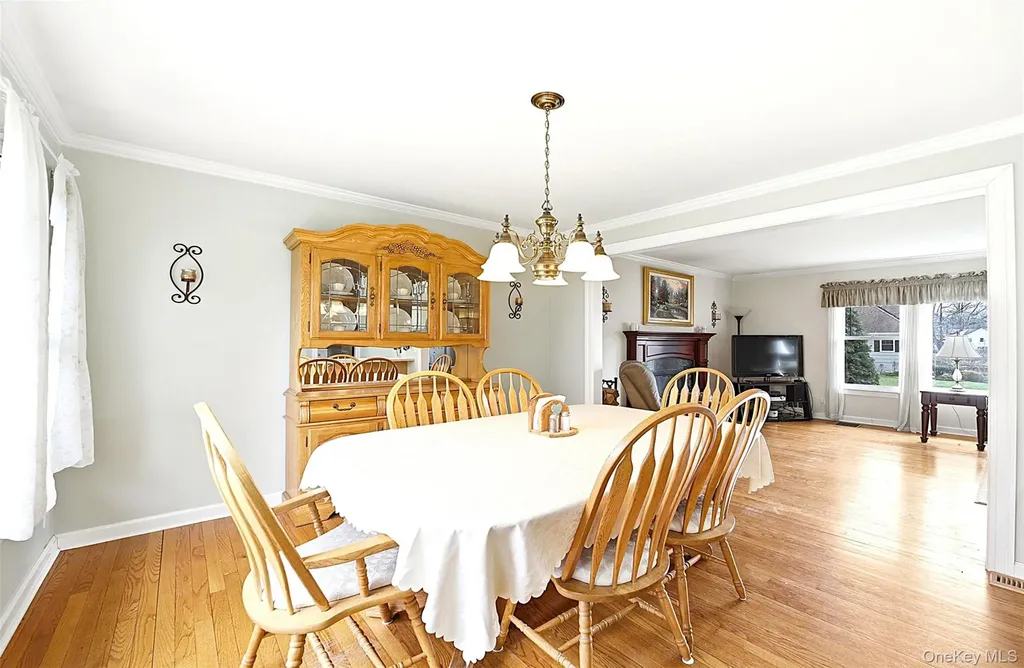 32 Homeside Lane White Plains NY 10605
