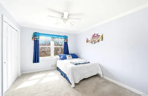 32 Homeside Lane White Plains NY 10605