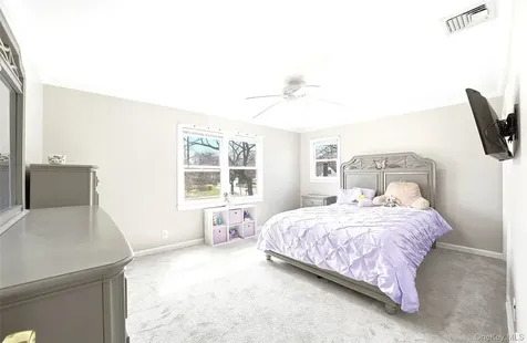 32 Homeside Lane White Plains NY 10605