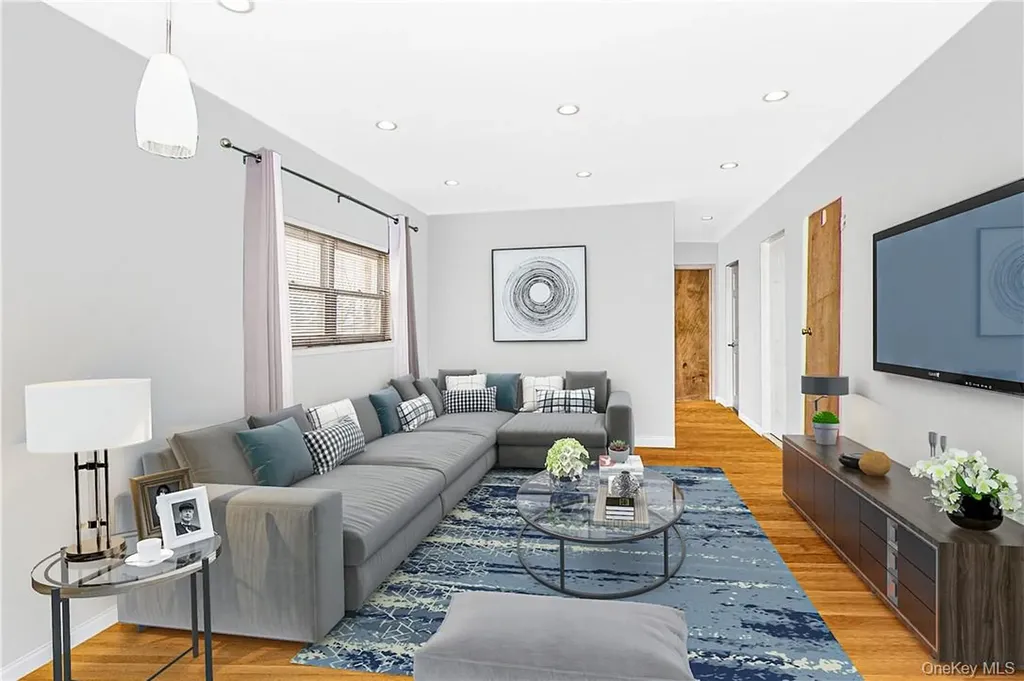 1389 E 233rd Street Bronx NY 10466