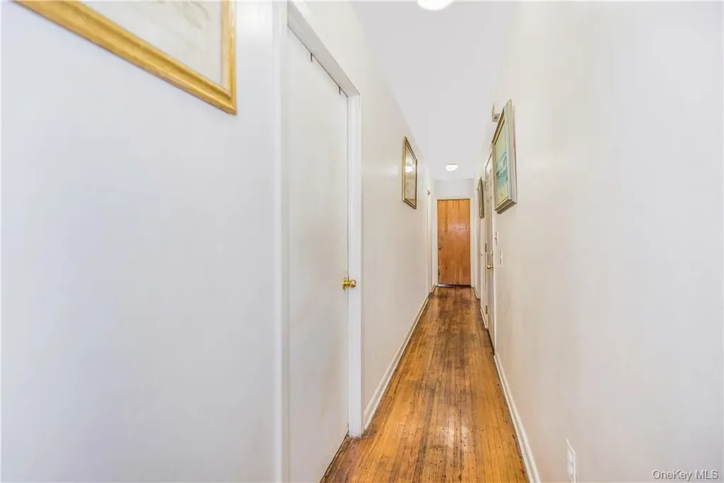 1389 E 233rd Street Bronx NY 10466