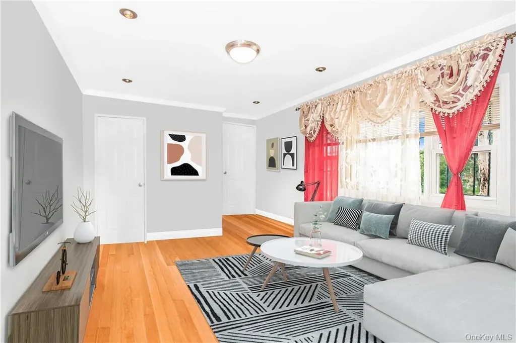 1389 E 233rd Street Bronx NY 10466