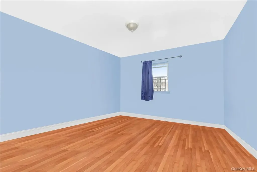 1389 E 233rd Street Bronx NY 10466