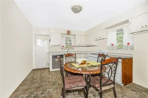 1389 E 233rd Street Bronx NY 10466