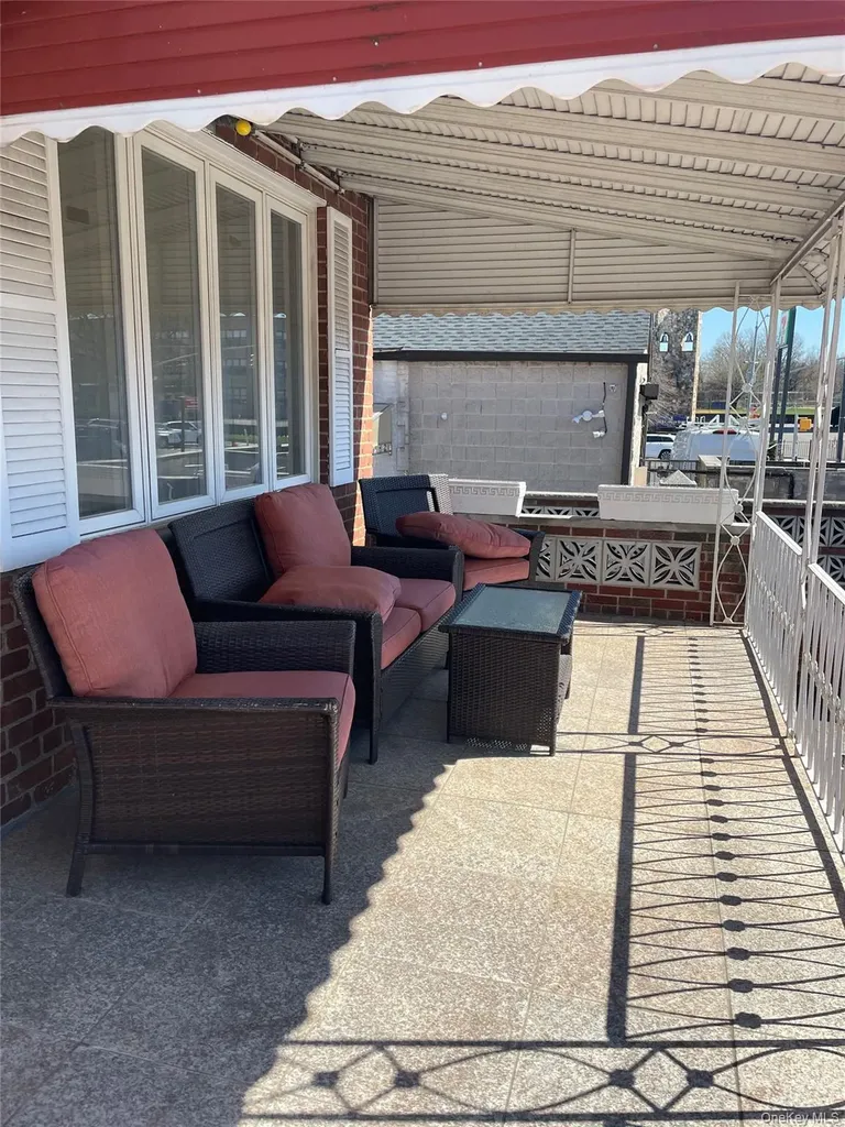 60-71 72nd Street Maspeth NY 11378