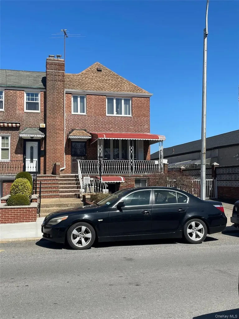 60-71 72nd Street Maspeth NY 11378