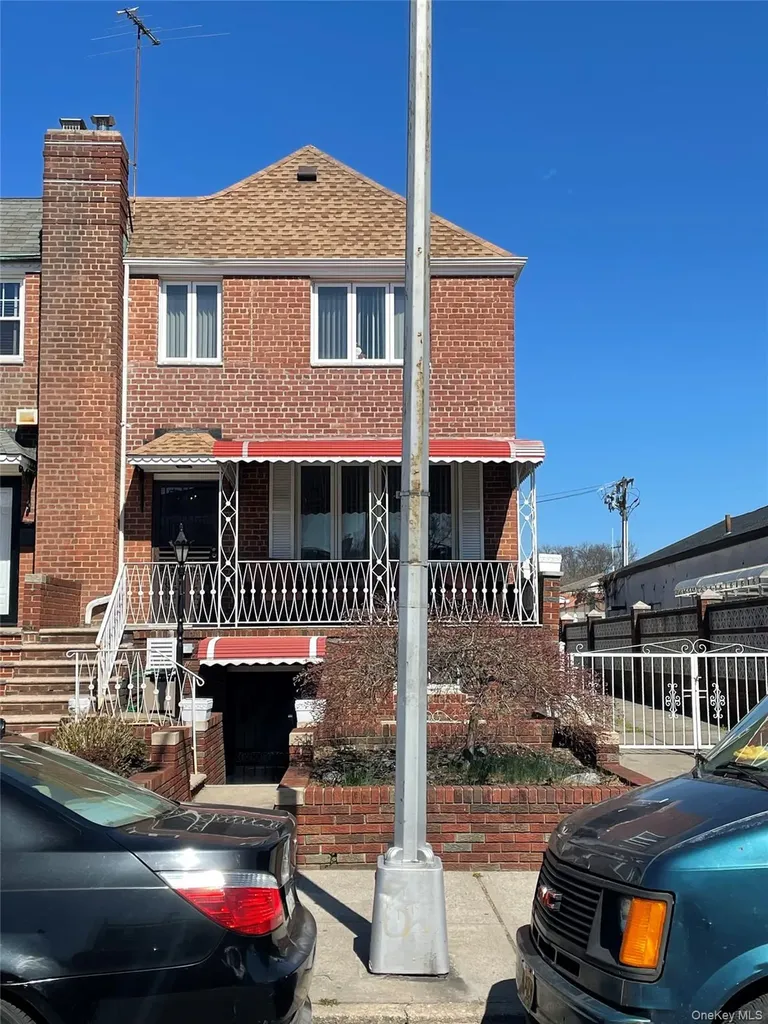 60-71 72nd Street Maspeth NY 11378
