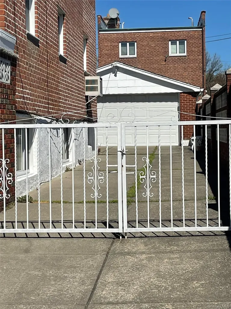 60-71 72nd Street Maspeth NY 11378