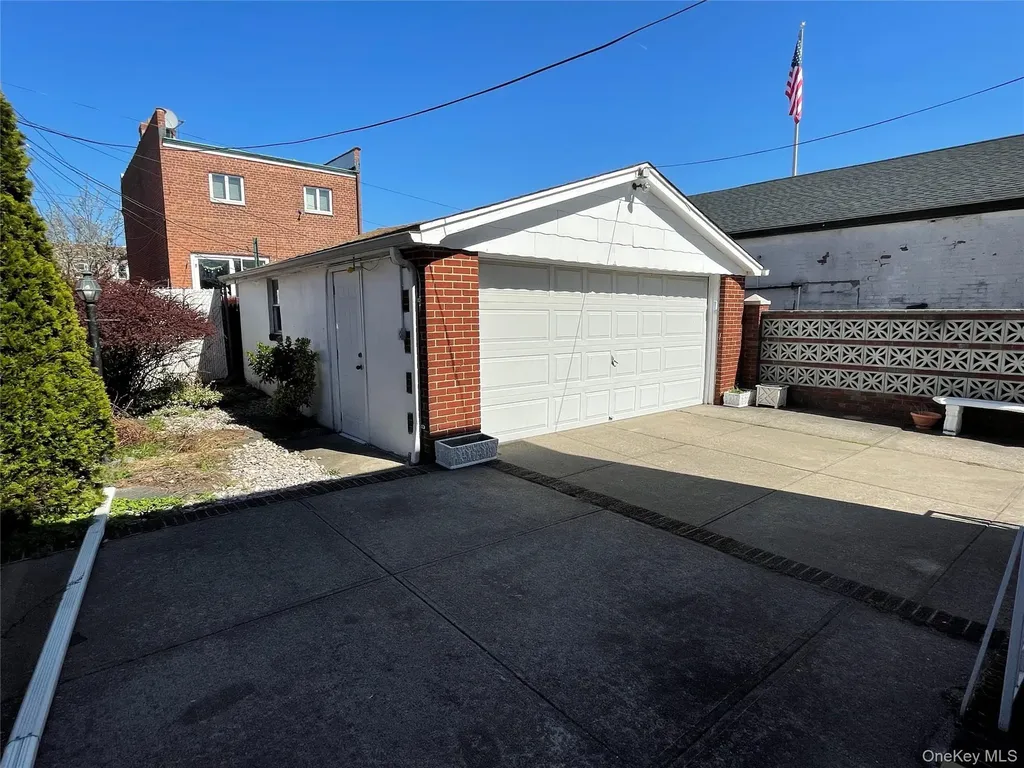 60-71 72nd Street Maspeth NY 11378