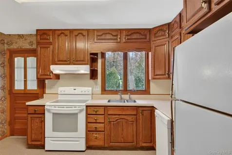 12 Wildwood Drive Wappingers Falls NY 12590