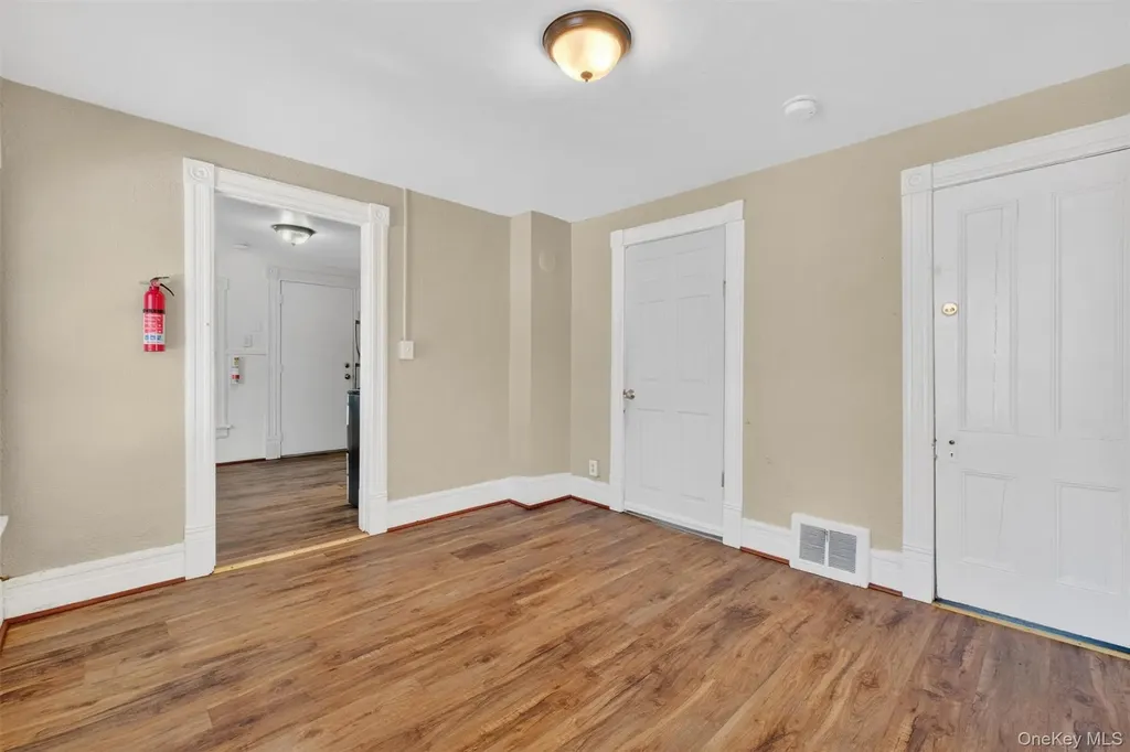 215 N Hamilton Street Poughkeepsie NY 12601