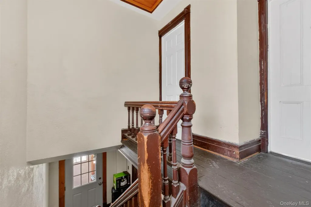 215 N Hamilton Street Poughkeepsie NY 12601
