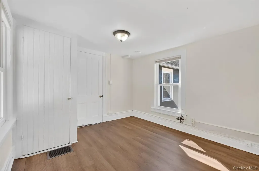 215 N Hamilton Street Poughkeepsie NY 12601