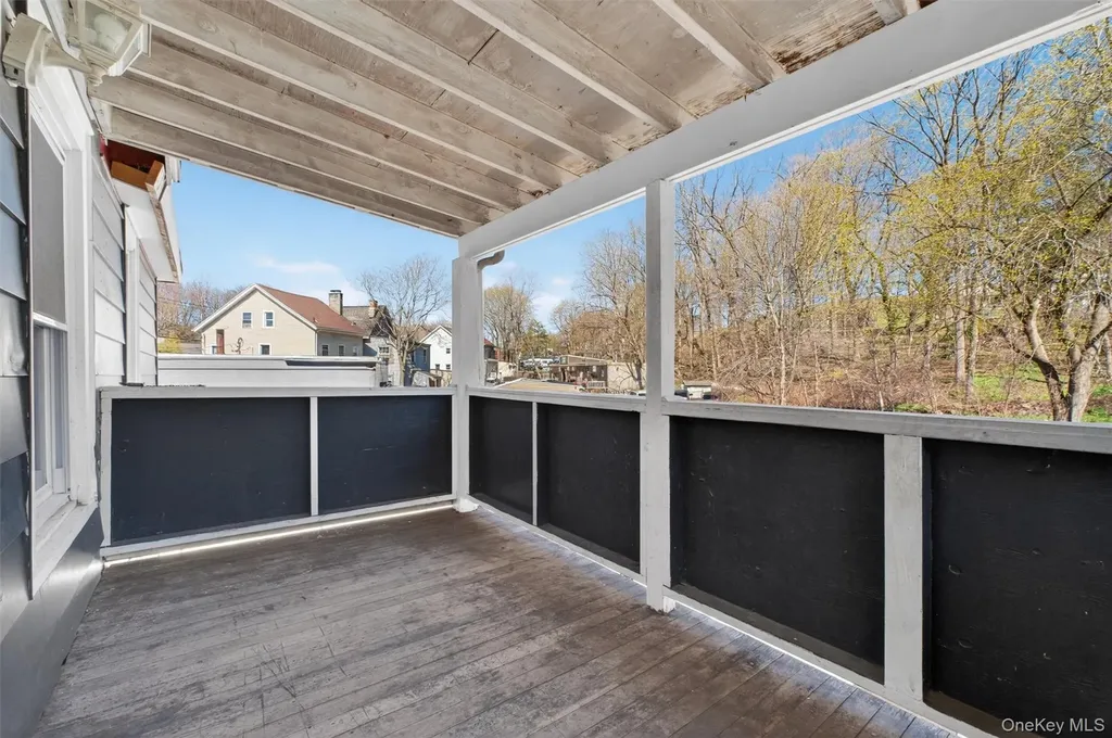 215 N Hamilton Street Poughkeepsie NY 12601
