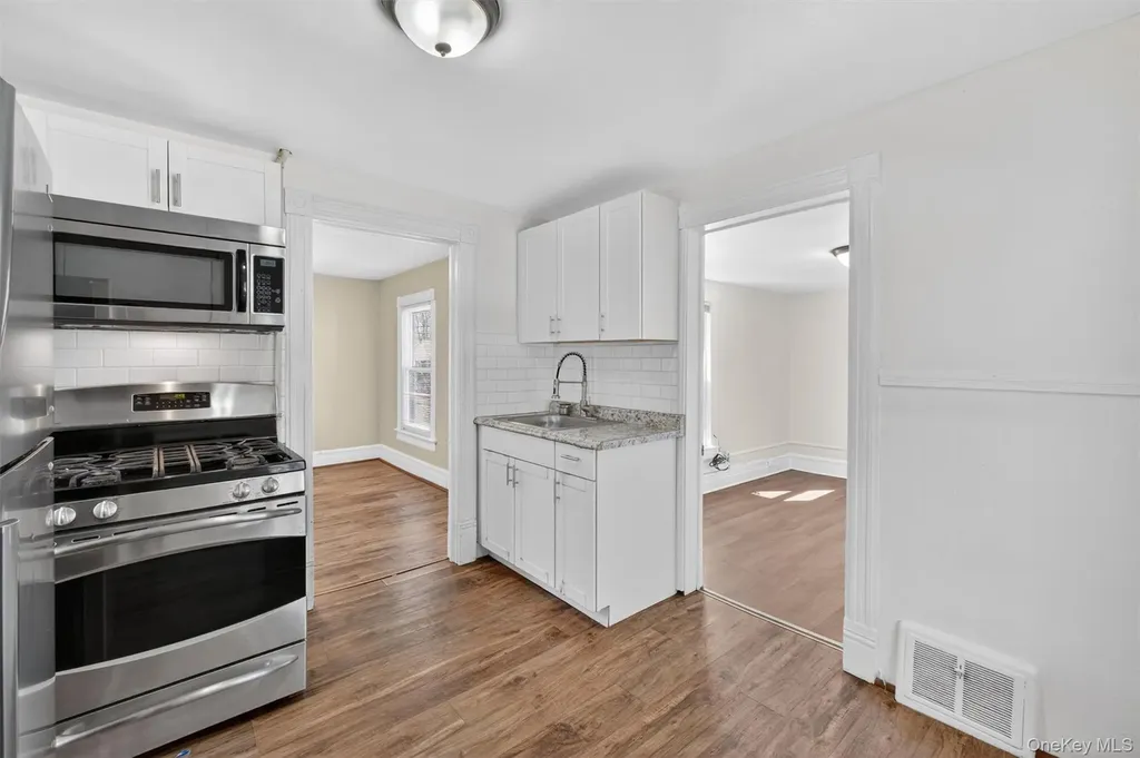 215 N Hamilton Street Poughkeepsie NY 12601