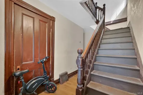 215 N Hamilton Street Poughkeepsie NY 12601
