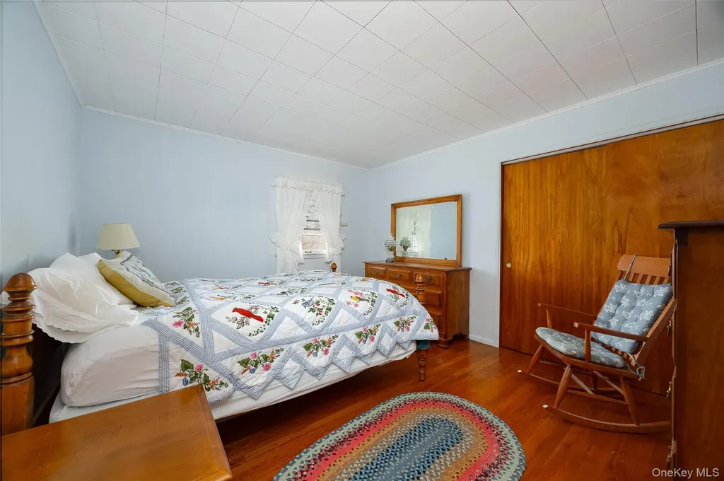 140 Cherrywood Drive Fishkill NY 12524