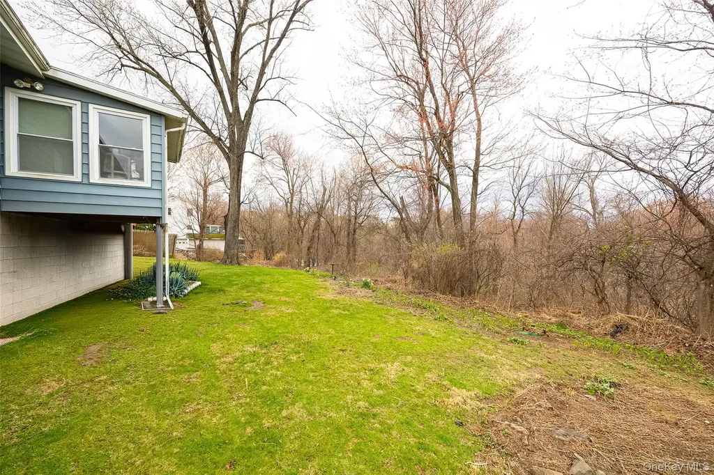 140 Cherrywood Drive Fishkill NY 12524