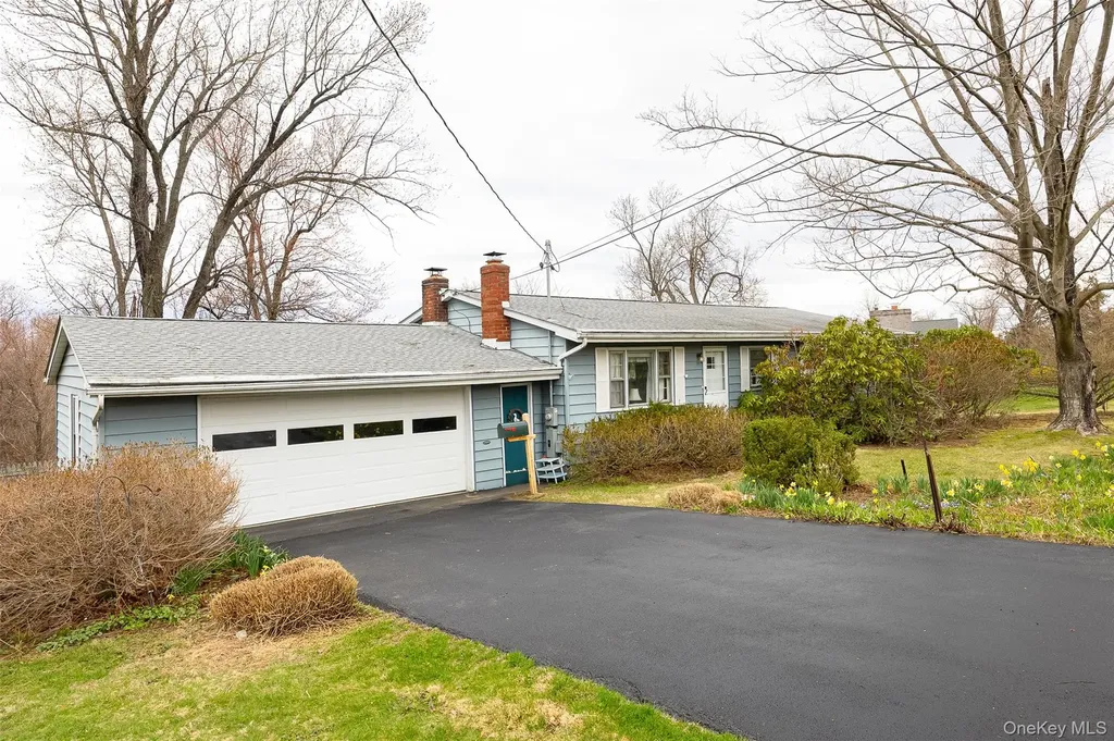140 Cherrywood Drive Fishkill NY 12524