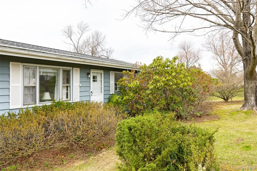 140 Cherrywood Drive Fishkill NY 12524