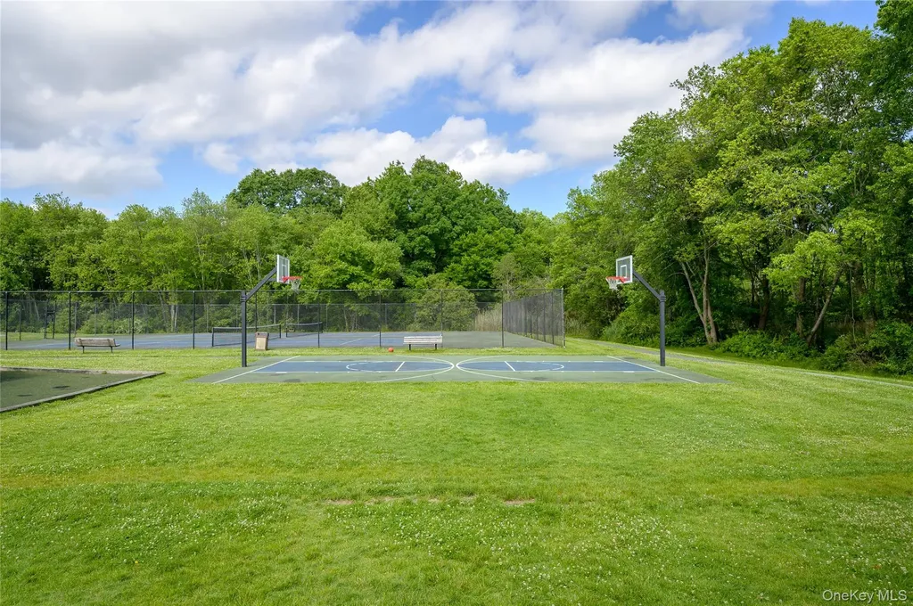 48 Winterberry Circle Cross River NY 10518