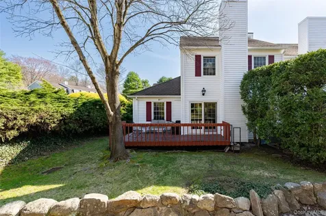 48 Winterberry Circle Cross River NY 10518