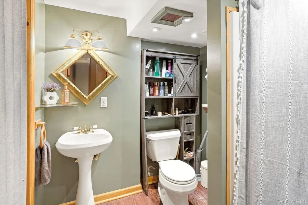 142 Orchard Road Mahopac NY 10541